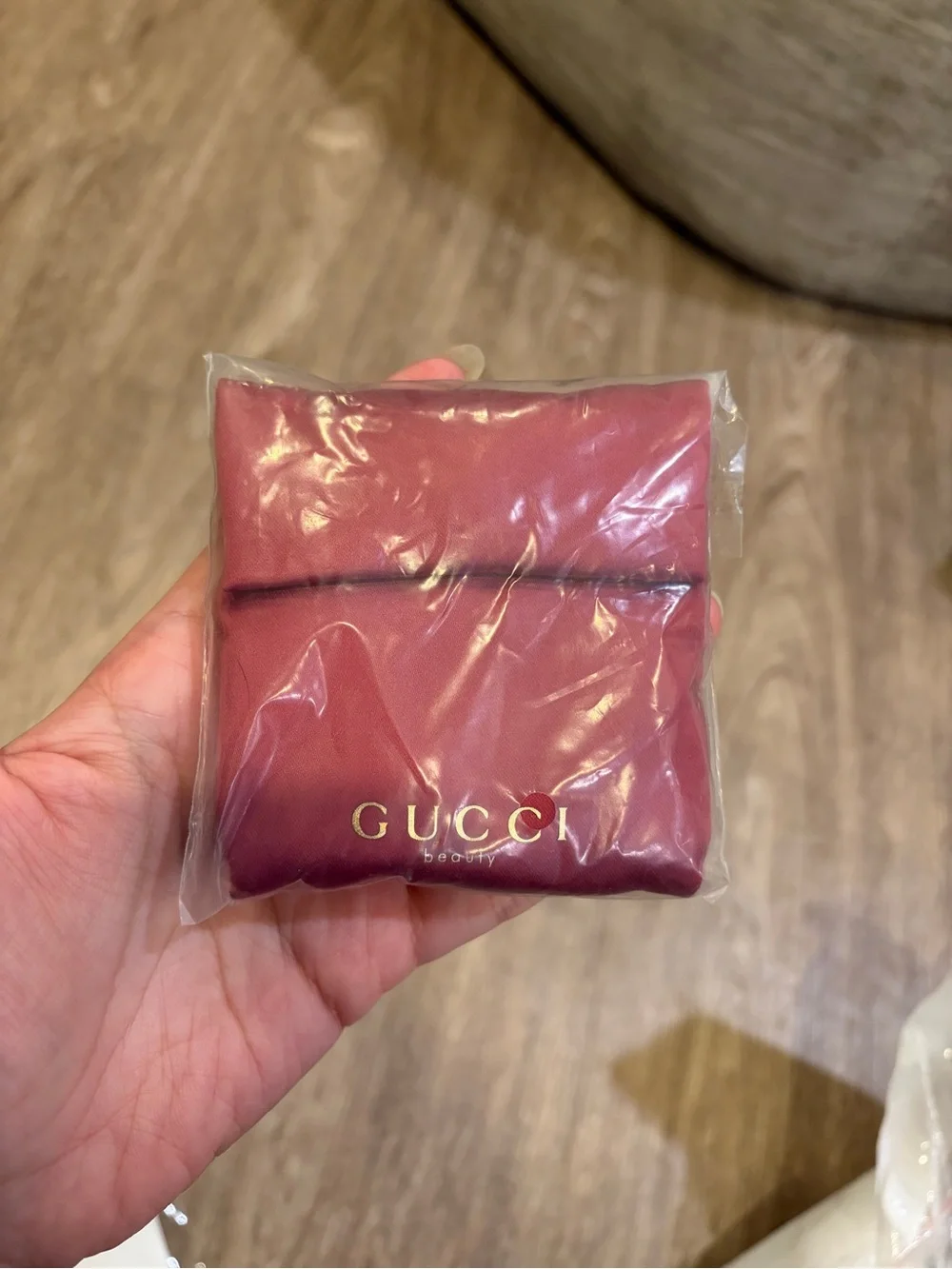 Gucci Floral Compact mirror with Pink Satin Pouch